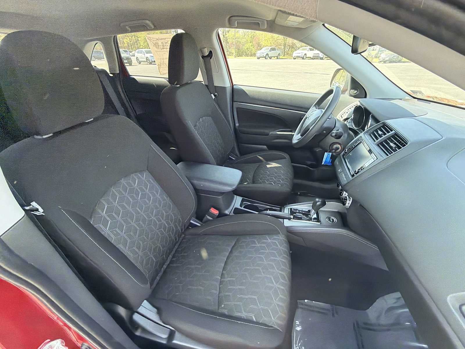 2024 Mitsubishi Outlander Sport ES