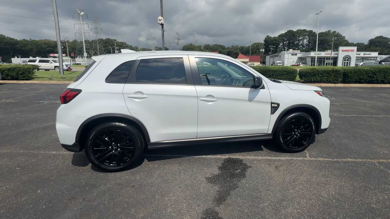 2025 Mitsubishi Outlander Sport LE