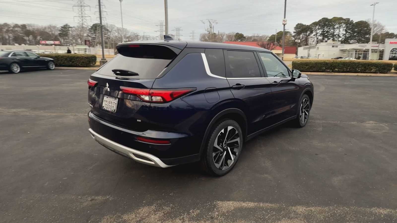 2024 Mitsubishi Outlander SE