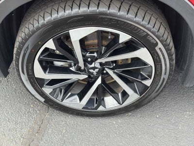 2024 Mitsubishi Outlander Plug-In Hybrid SE