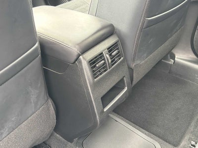 2024 Mitsubishi Outlander Plug-In Hybrid SE