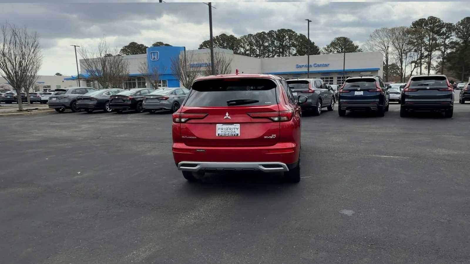 2024 Mitsubishi Outlander Plug-In Hybrid SE