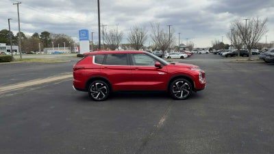 2024 Mitsubishi Outlander Plug-In Hybrid SE