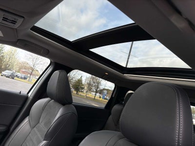 2024 Mitsubishi Outlander Plug-In Hybrid SE