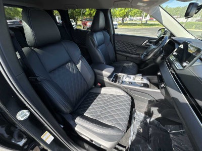 2024 Mitsubishi Outlander Plug-In Hybrid SEL