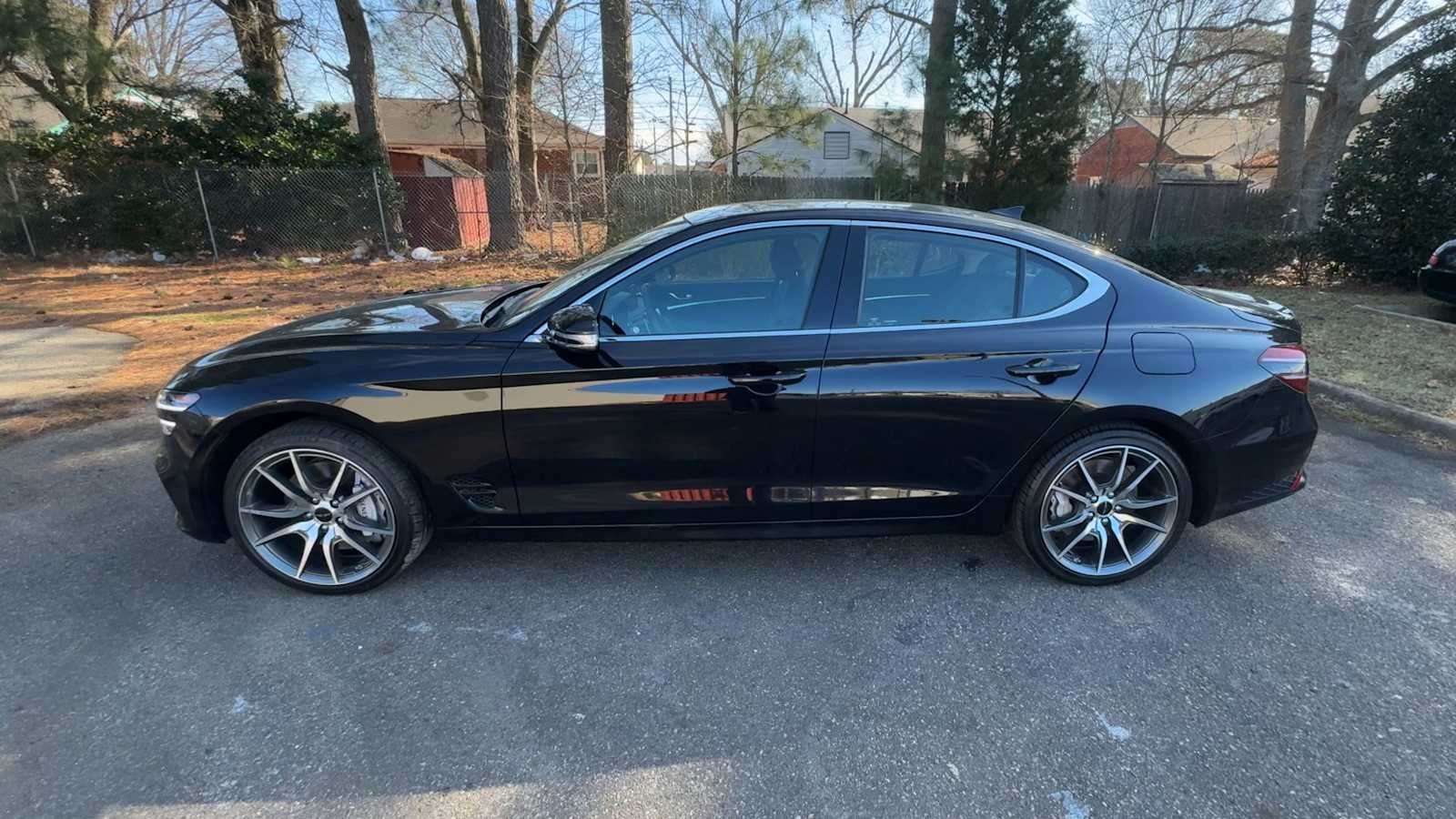 2025 Genesis G70 2.5T