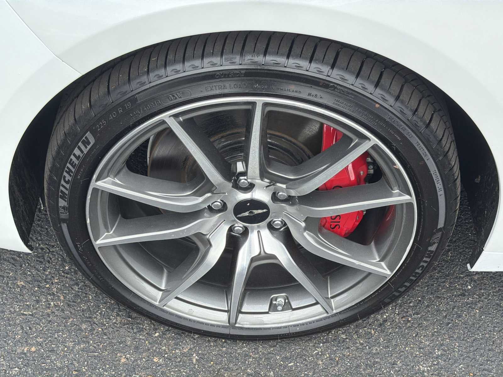 2025 Genesis G70 2.5T
