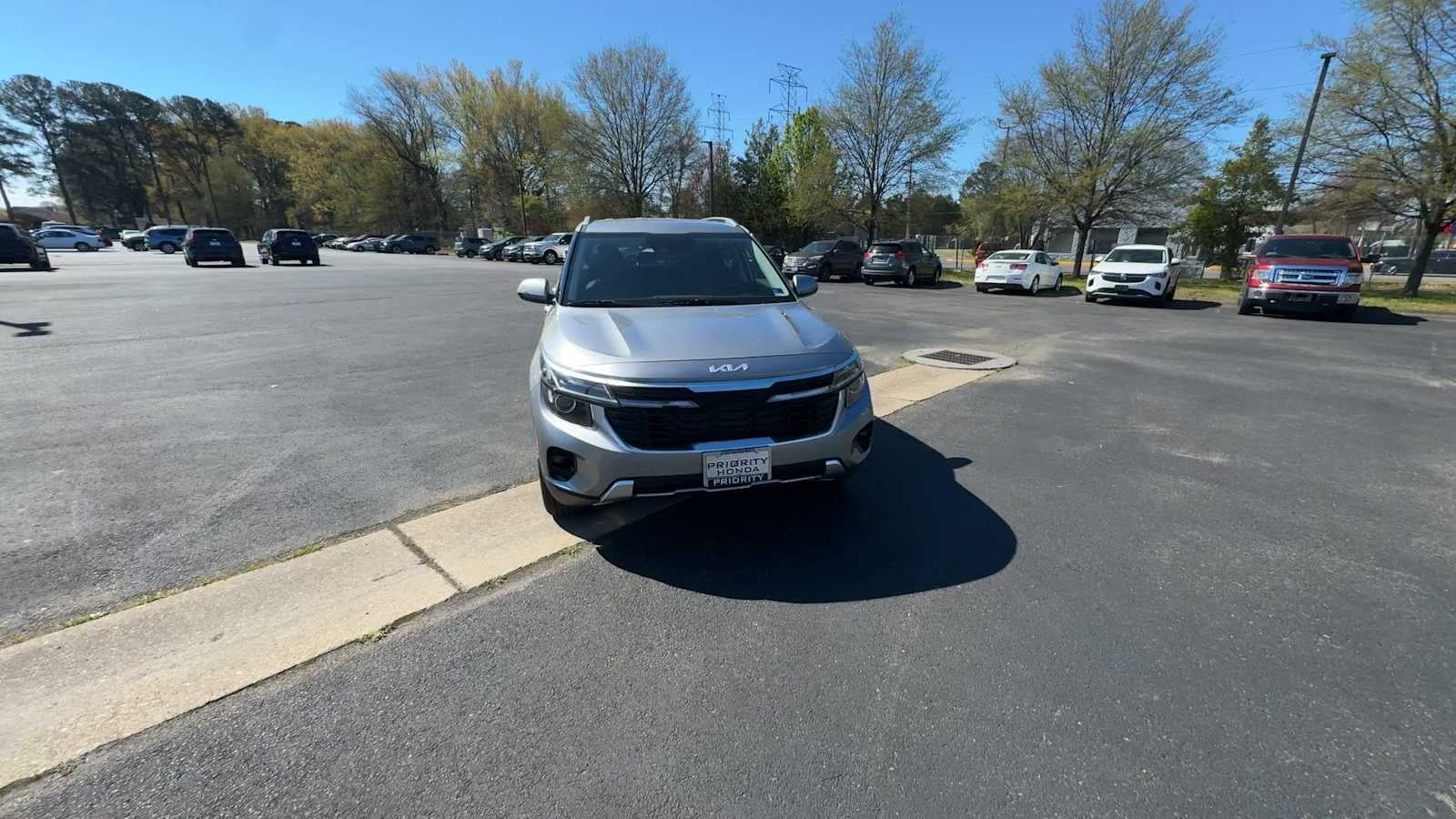 2025 Kia Seltos S
