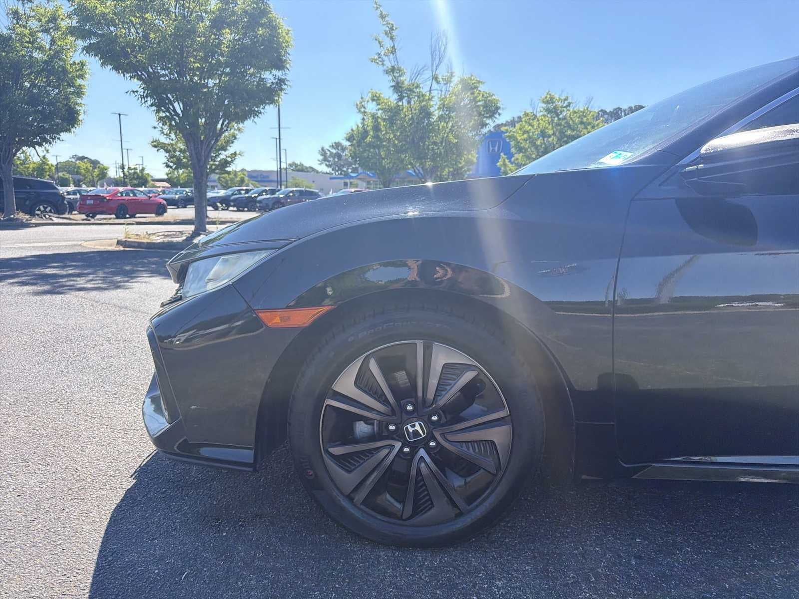 2018 Honda Civic Hatchback EX