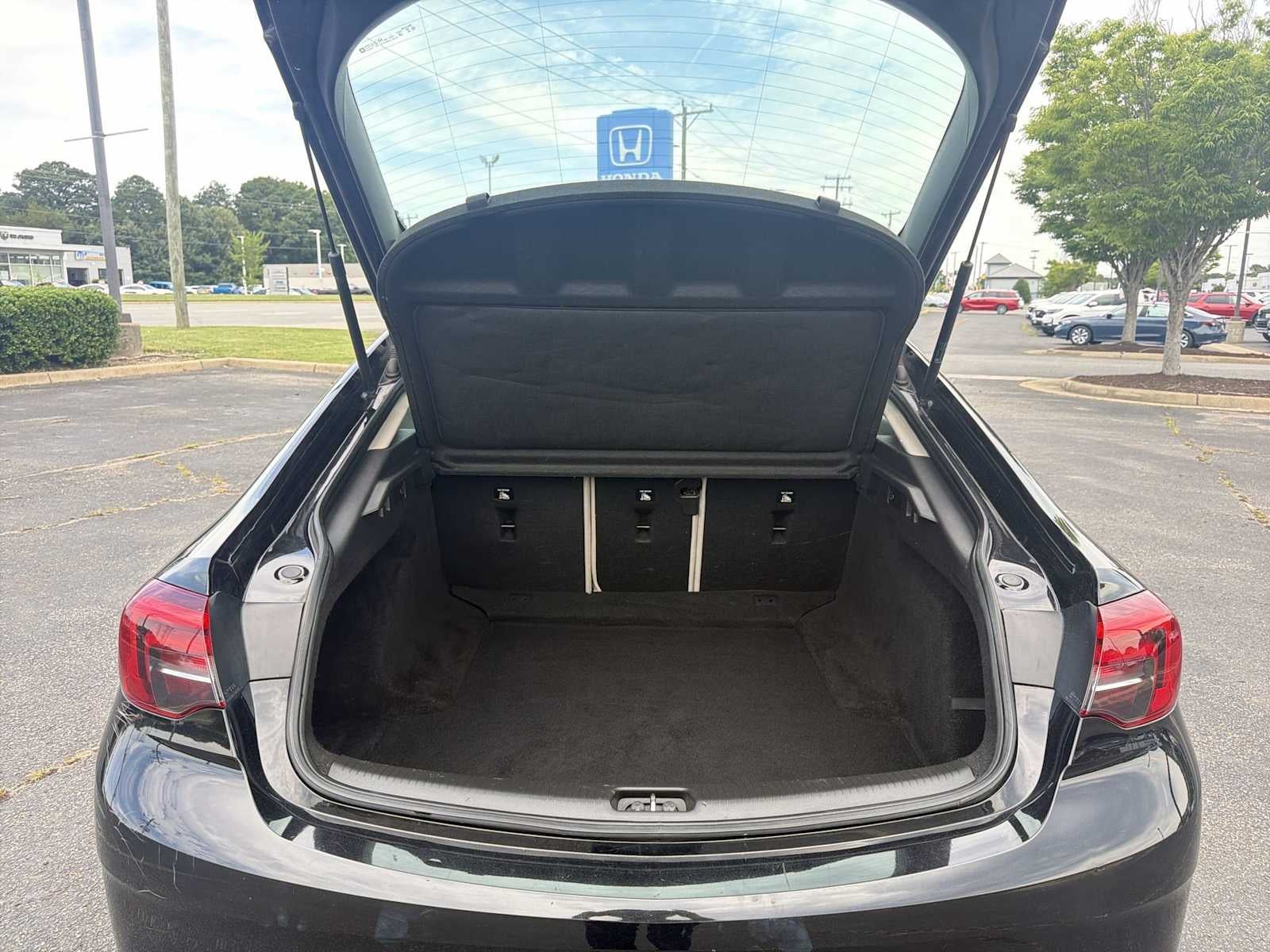 2018 Buick Regal Sportback Essence