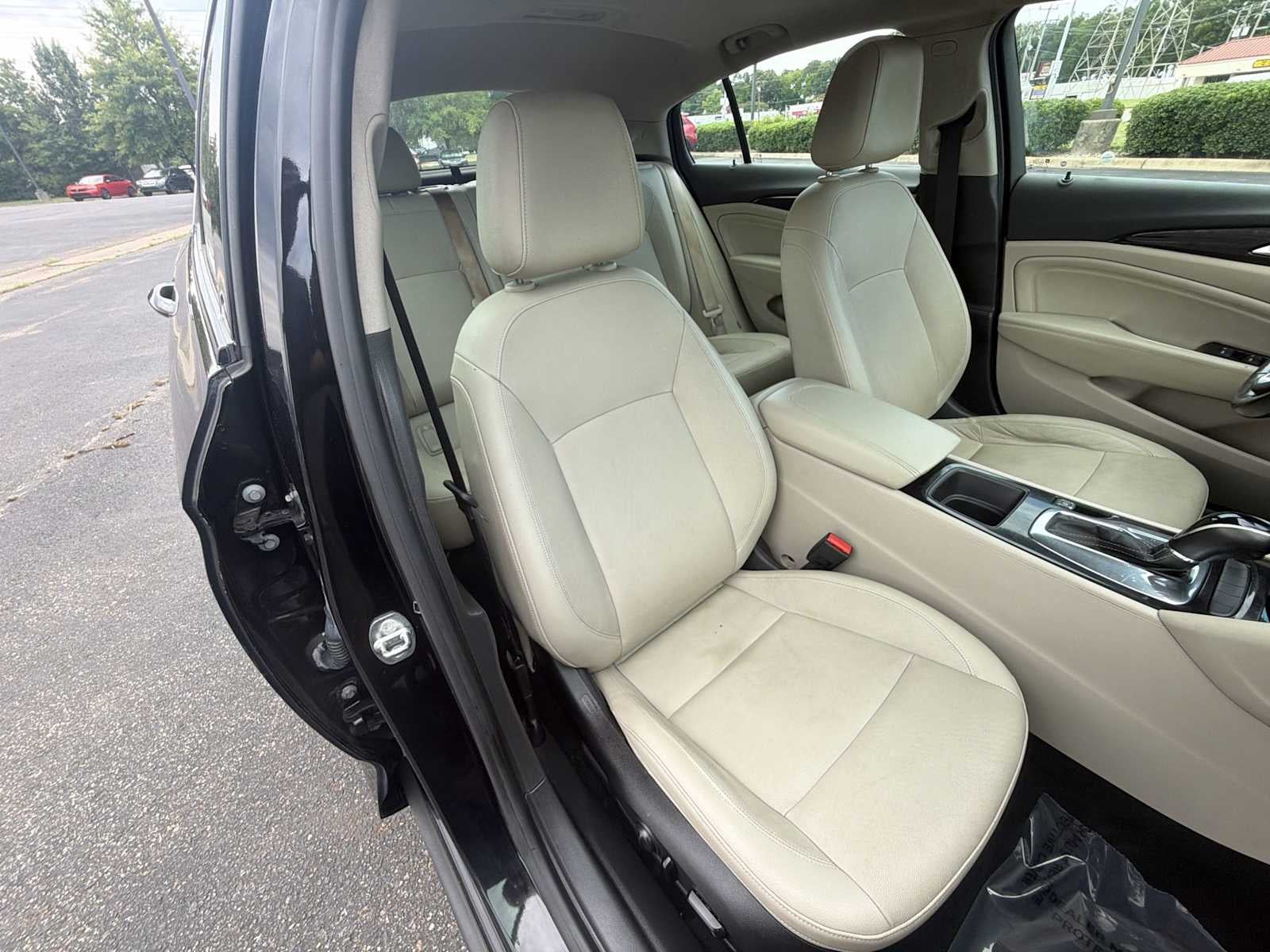 2018 Buick Regal Sportback Essence