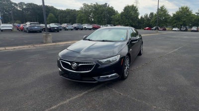2018 Buick Regal Sportback Essence
