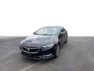 2018 Buick Regal Sportback Essence
