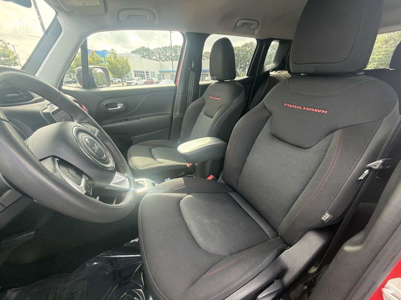 2023 Jeep Renegade Trailhawk
