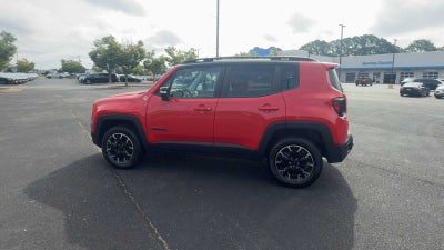 2023 Jeep Renegade Trailhawk