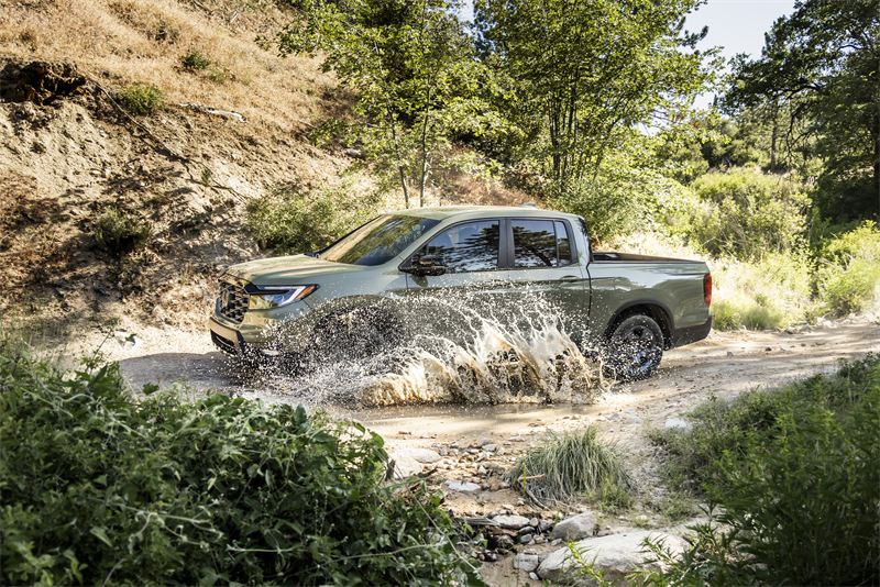 2026 Honda Ridgeline driving performance on rugged terrain